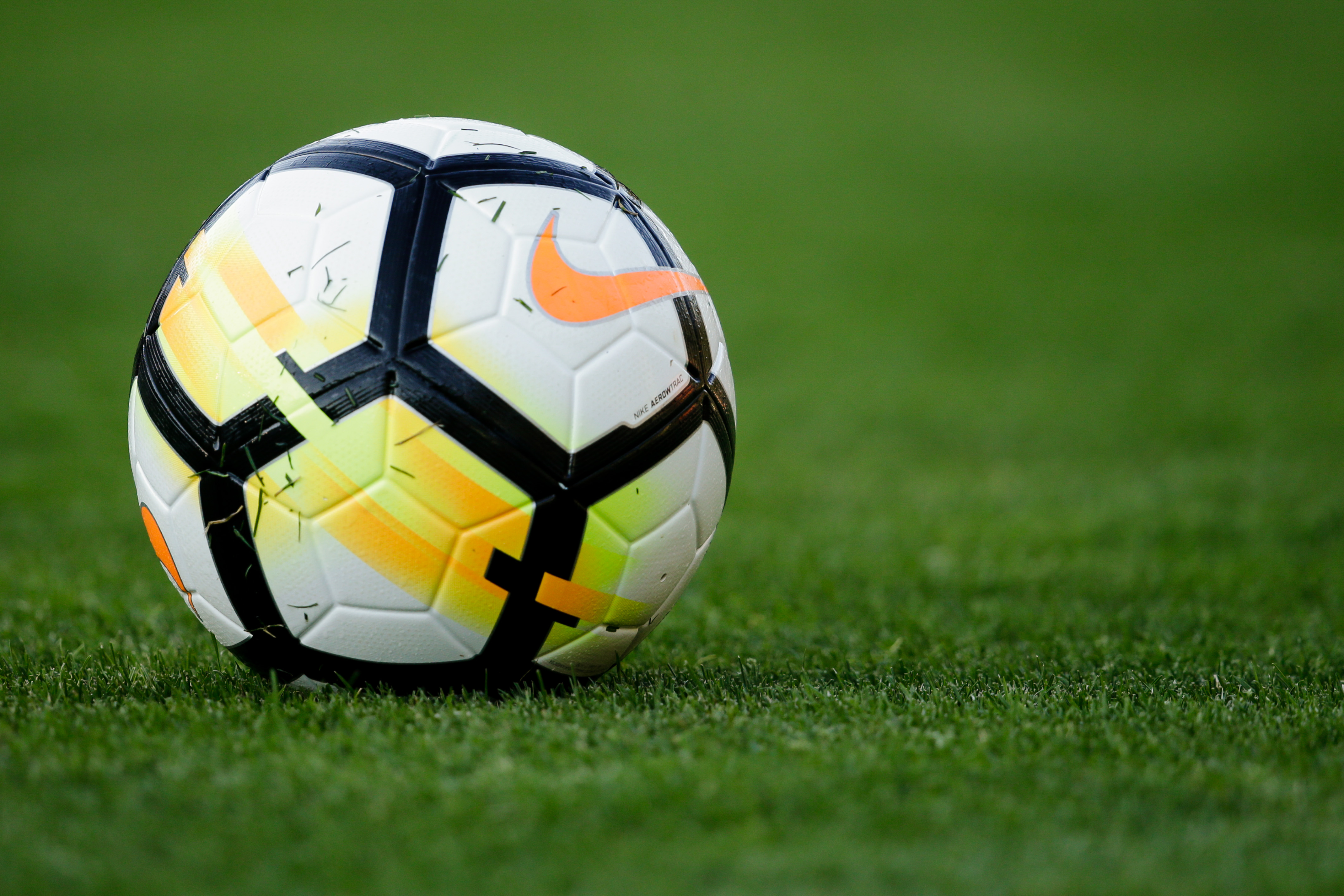 Overzicht uitsluitingen betaald voetbal