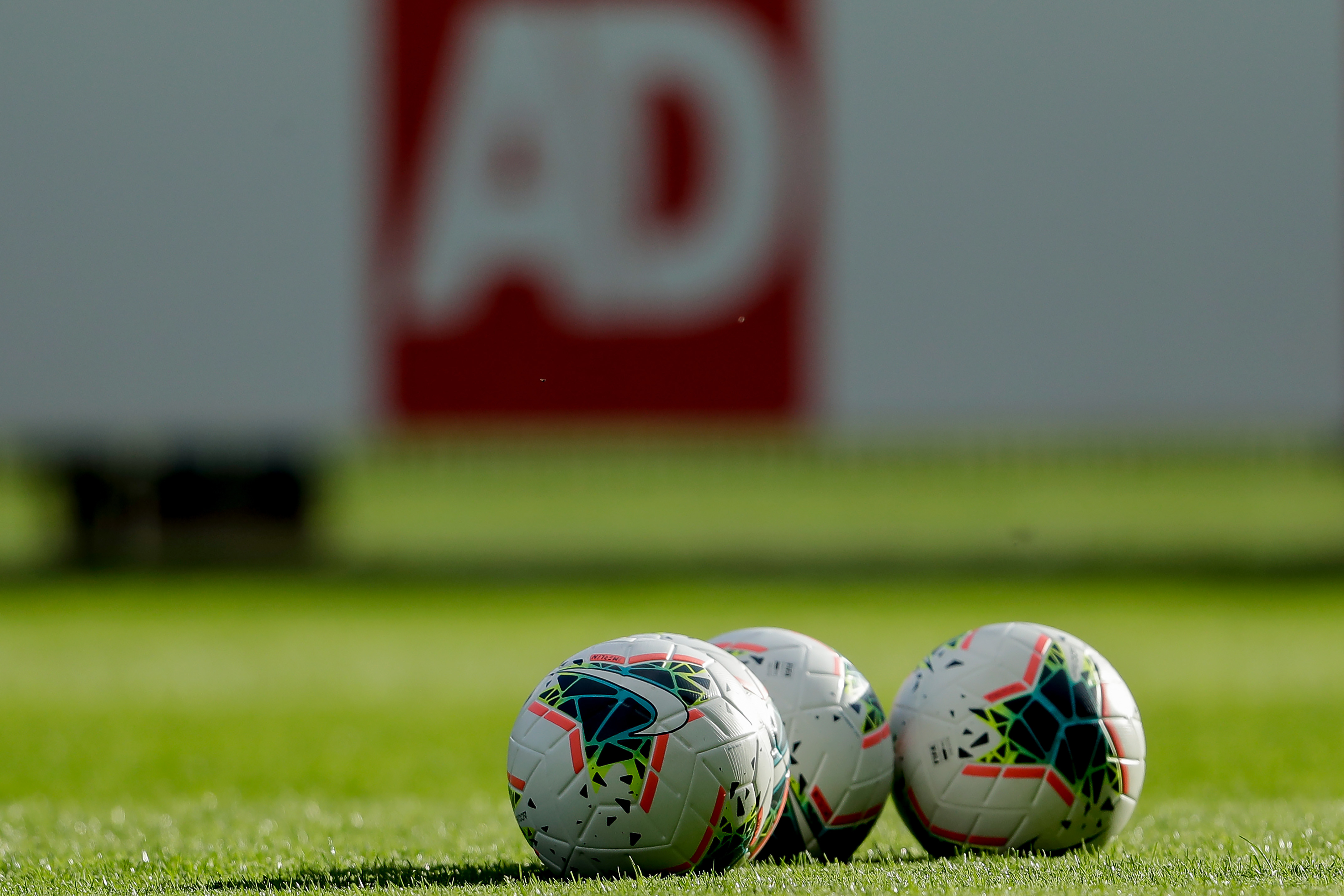 Betalingen aan voetbalagenten 2024/'25 bekendgemaakt