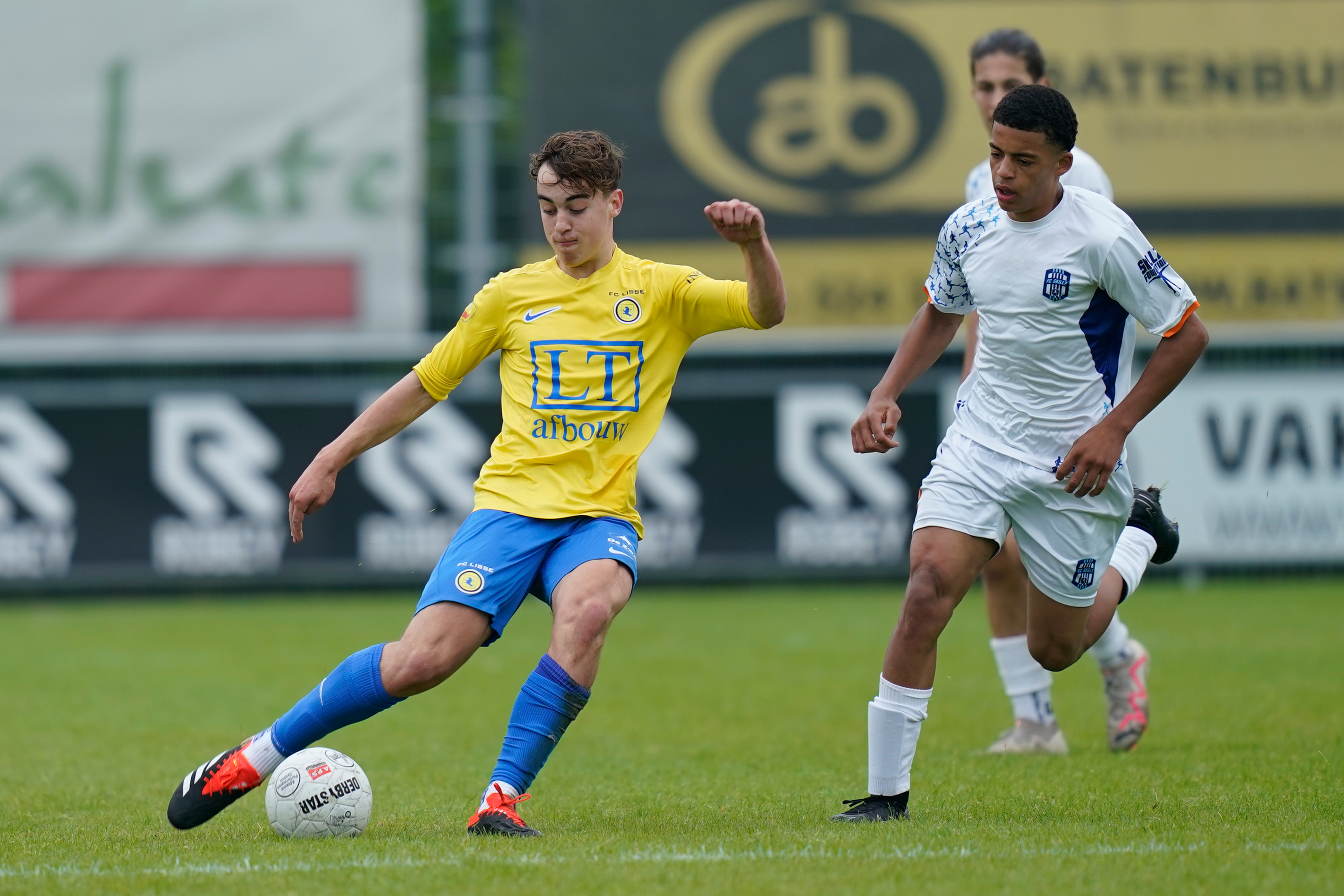 Herindeling na fase 1 en 2 tussen Divisie/Hoofdklasse/1e klasse JO13-JO19 en MO17-MO20