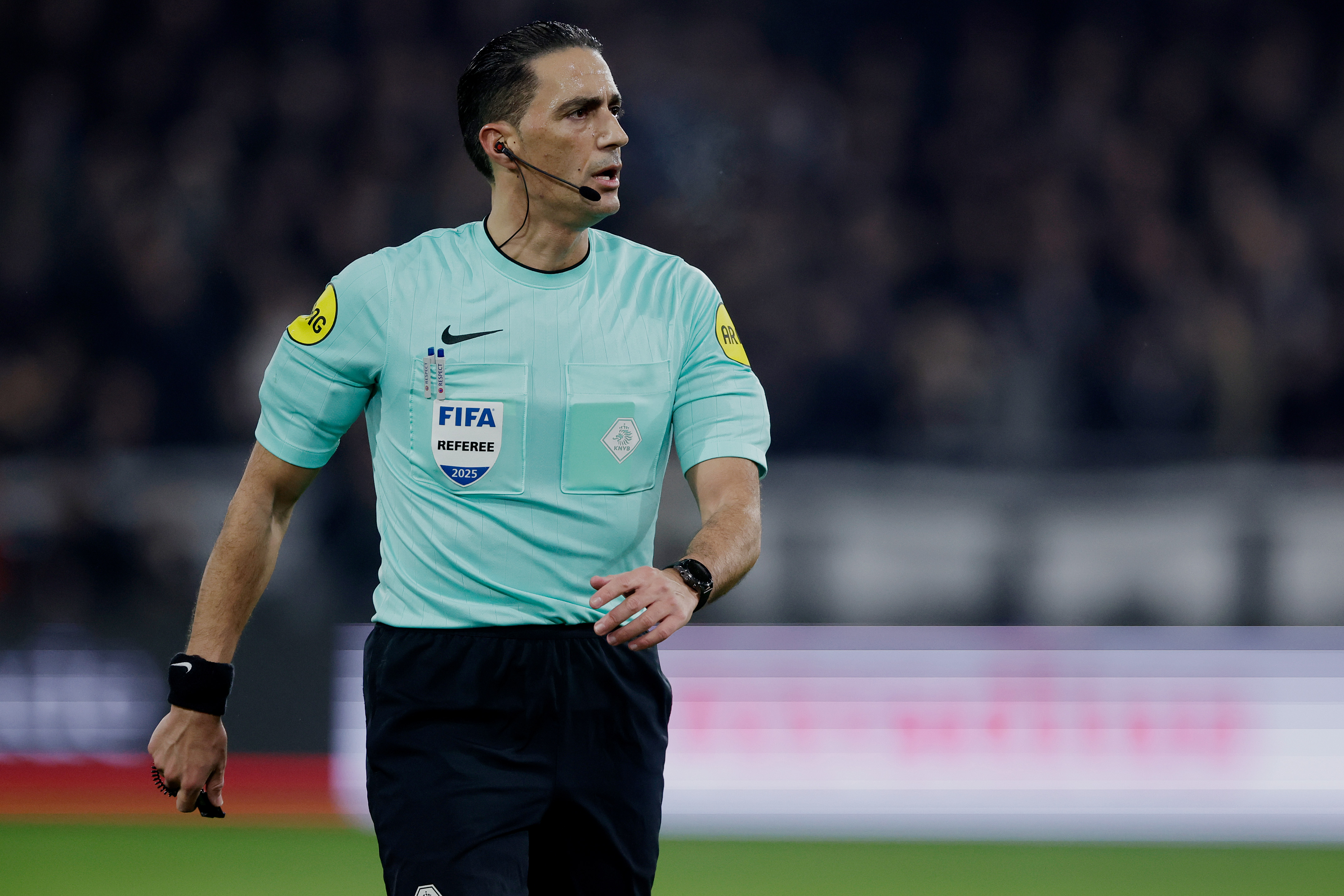 Serdar Gözübüyük fluit topper AZ - PSV