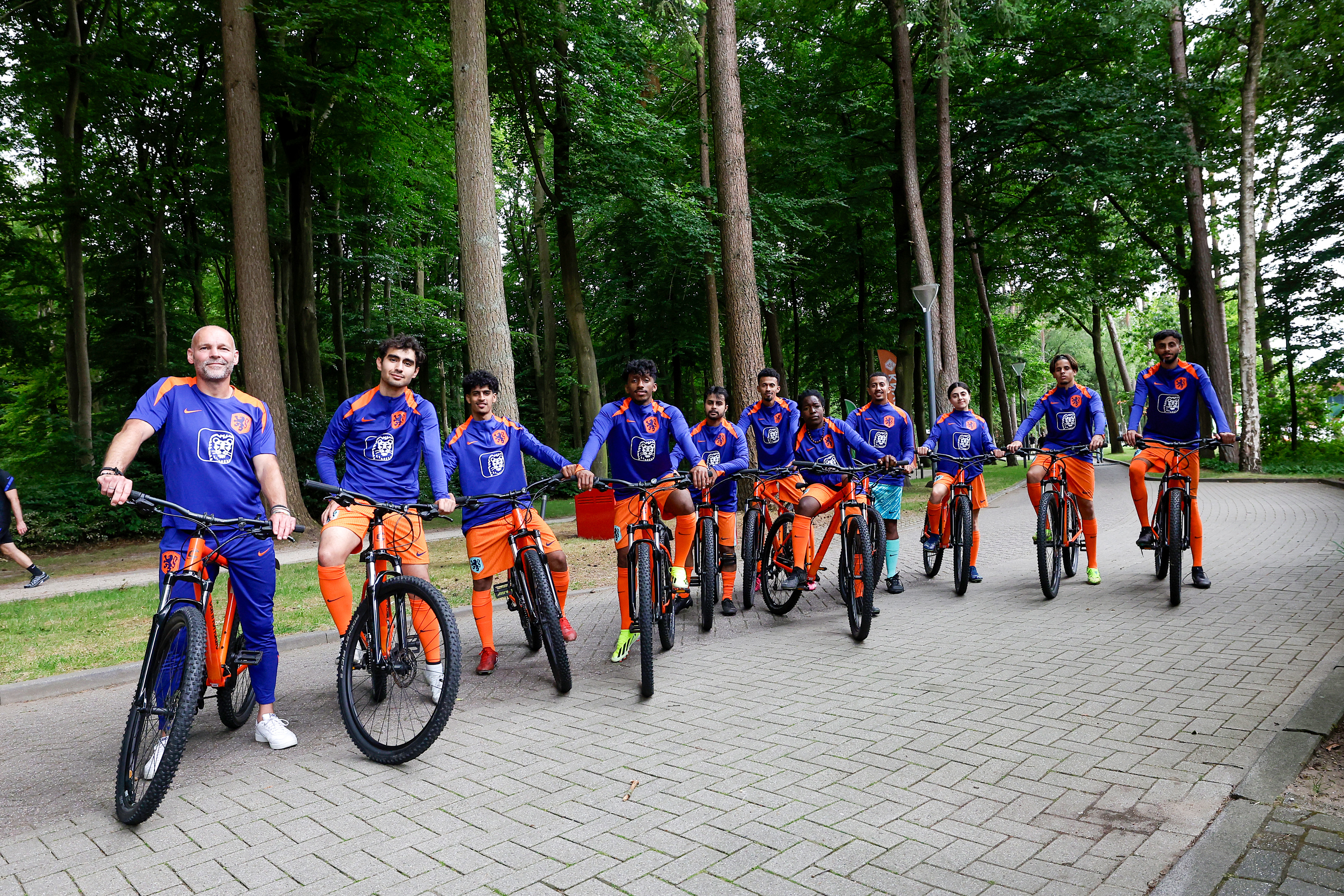 Selectie voor Unity EURO Cup: Nederlanders en nieuwkomers samen in één elftal 
