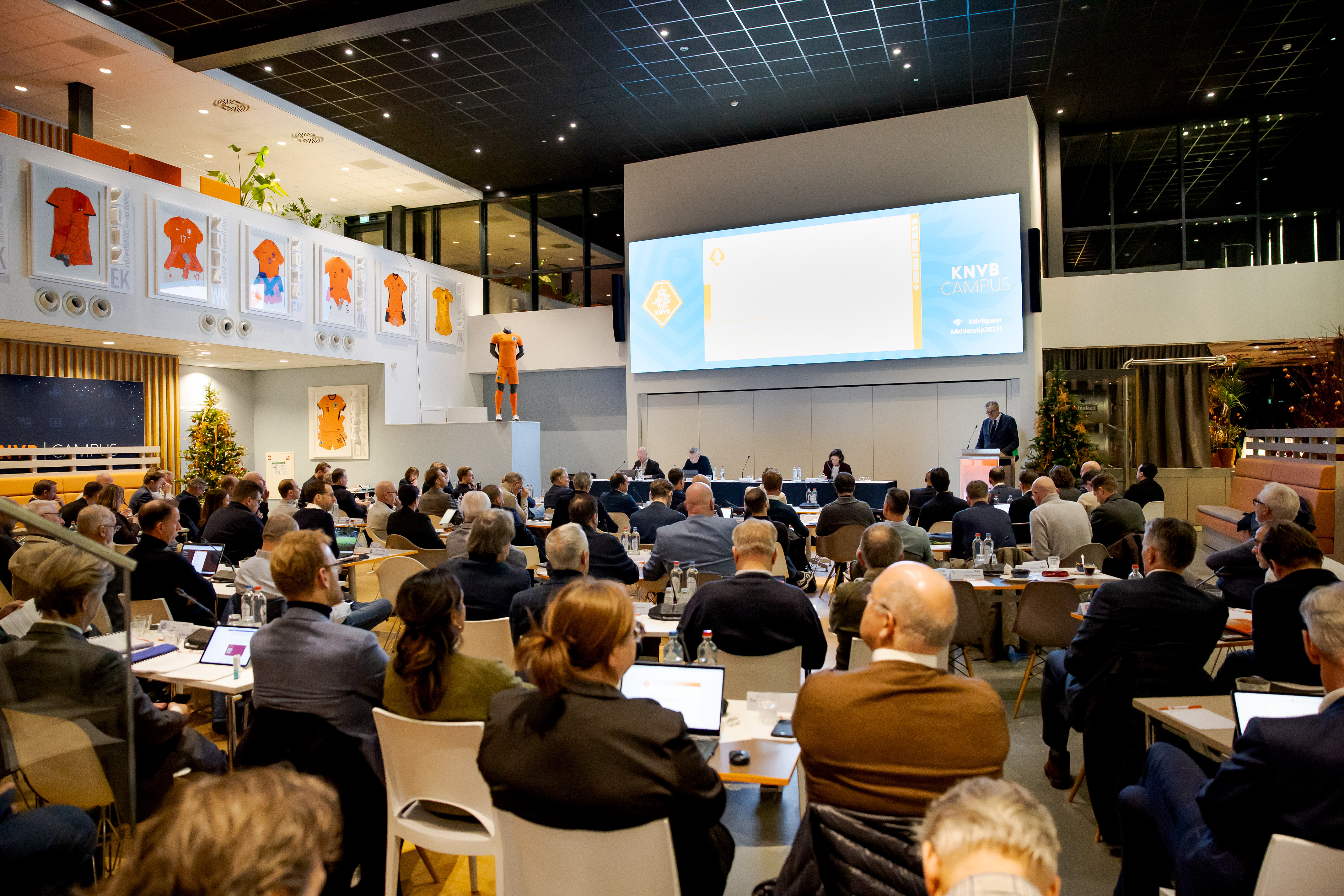 Conceptagenda bondsvergadering op dinsdag 26 mei