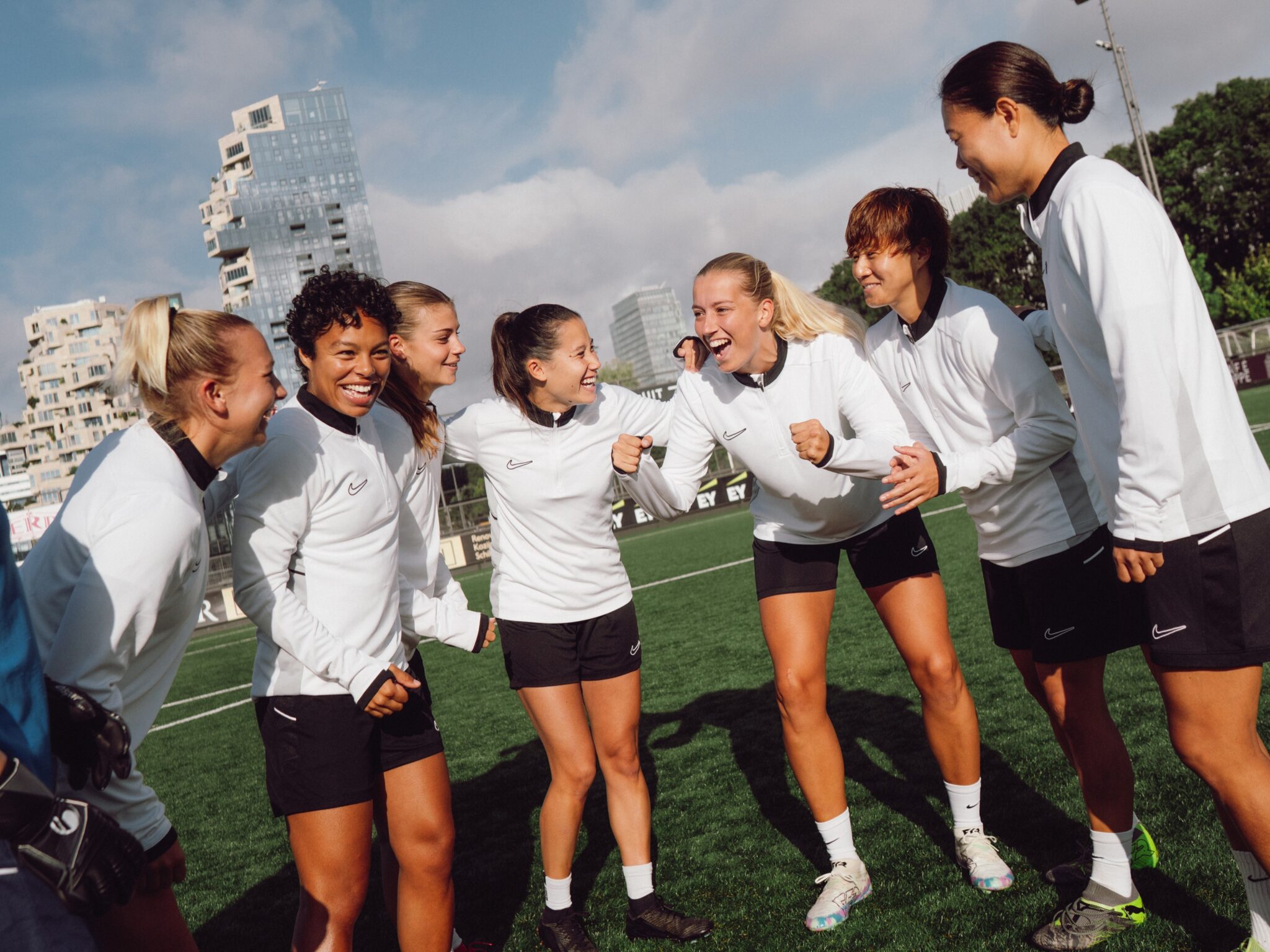 HERA United krijgt licentie betaald vrouwenvoetbal
