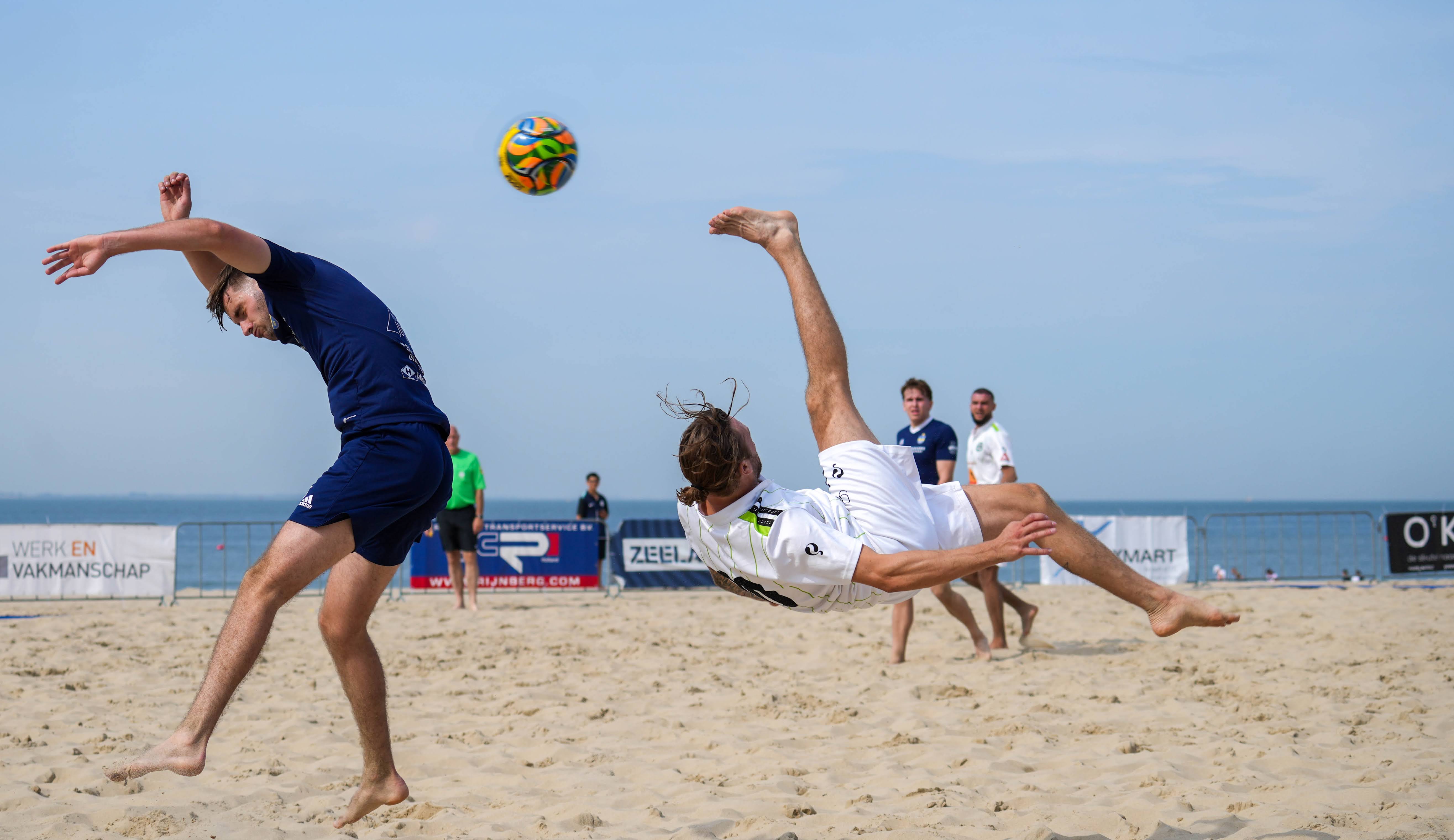 BS Altena en BSZ Ladies pakken titels in Eredivisie Beach Soccer