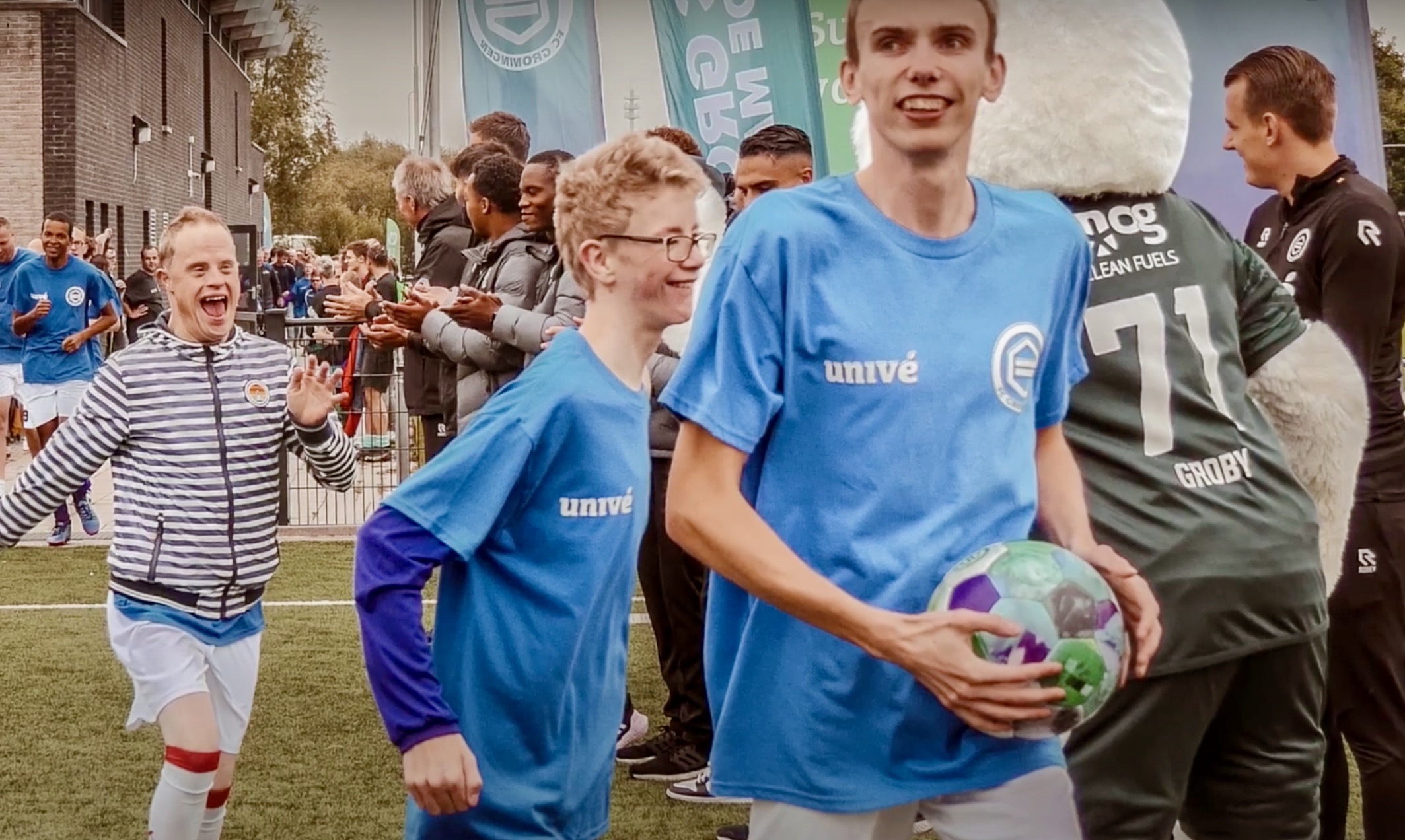 Coaches Betaald Voetbal viert jubileumeditie Coaches on Tour met zes toernooien tegelijkertijd