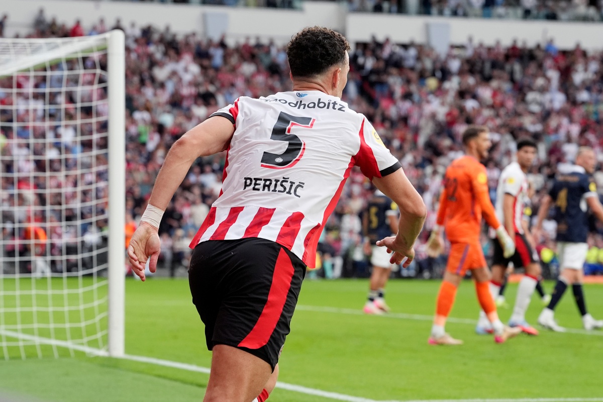 Ivan Perisic (PSV) ontbreekt in uitwedstrijd tegen Ajax