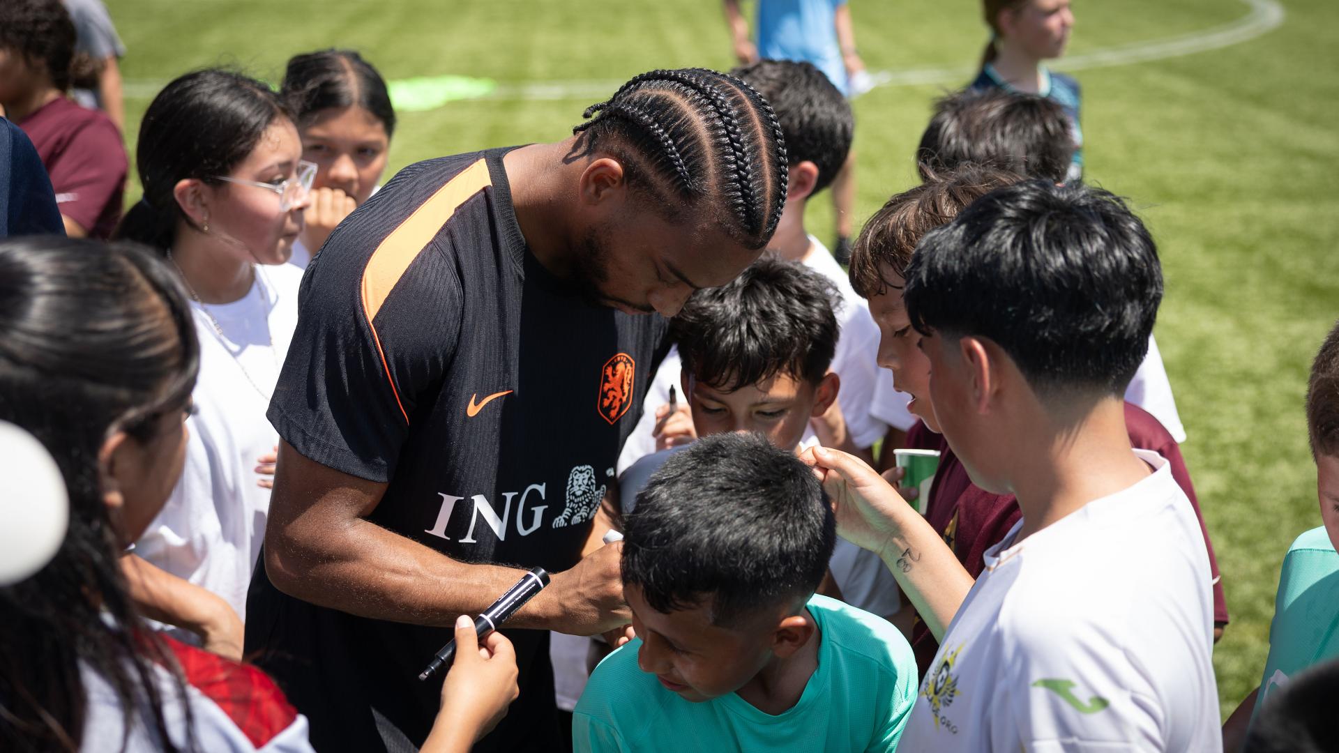 Internationale update: de KNVB actief over de hele wereld