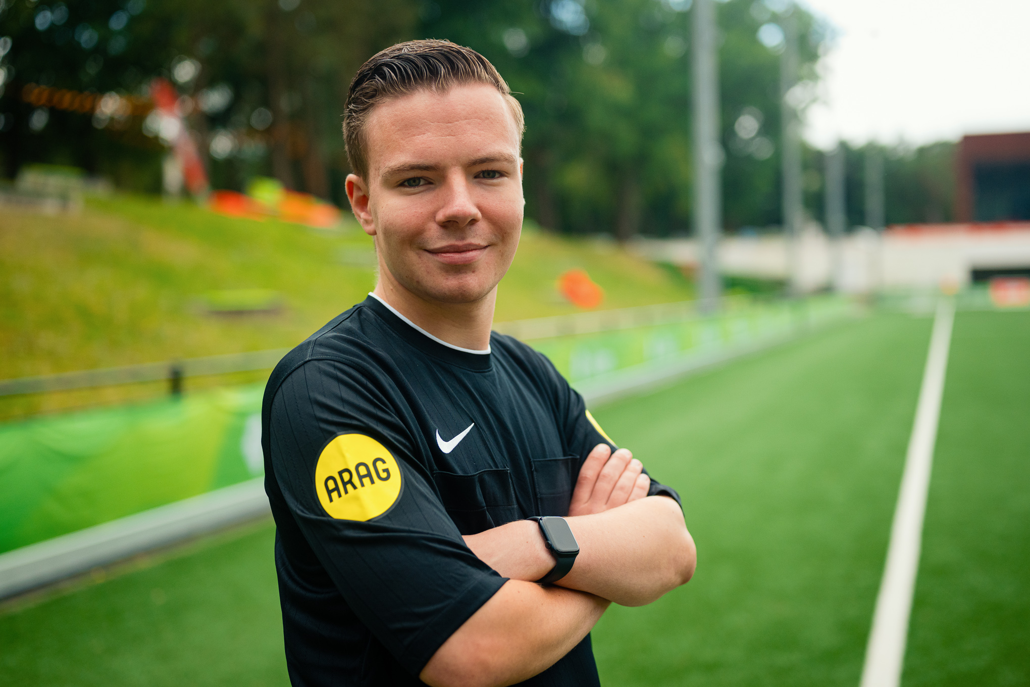 Assistent-scheidsrechter Noah Bonten: 'Je bent onderdeel van een team'