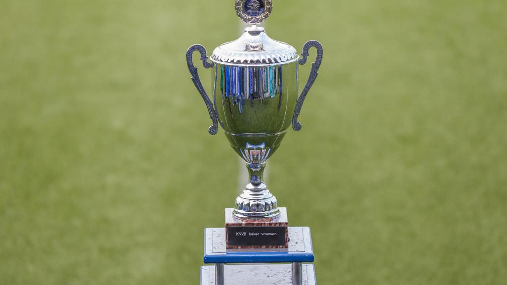 KNVB%20beker%20vrouwen_0.jpg?itok=iqWG1I