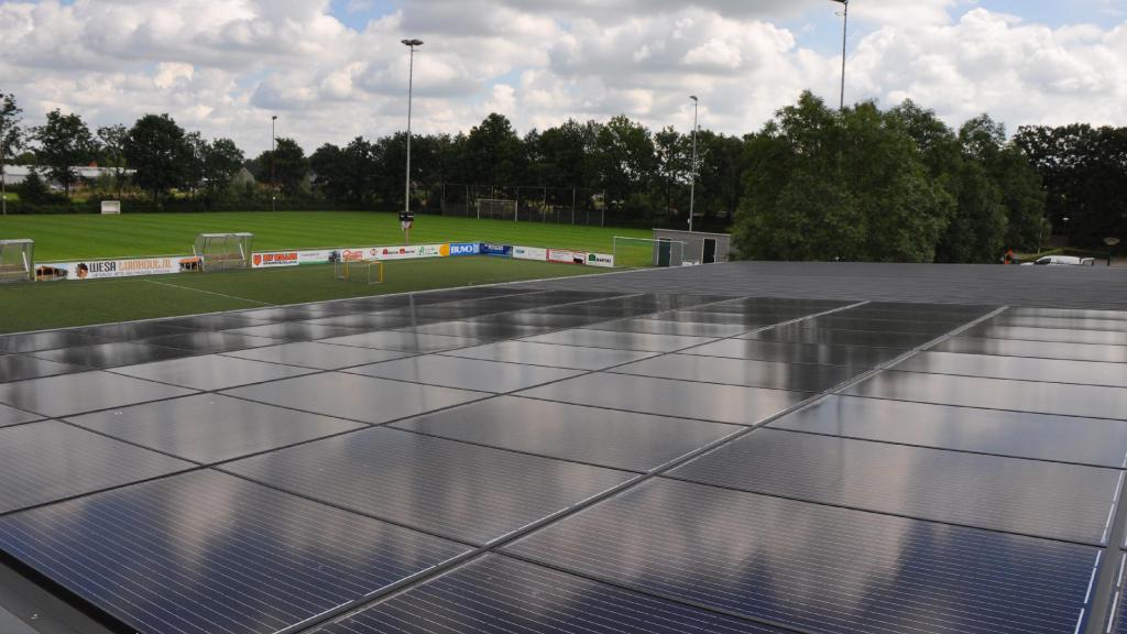 Vanaf 2 januari 2018 weer subsidie voor duurzame investeringen | KNVB Vanaf 2 januari 2018 weer subsidie voor duurzame investeringen | KNVB