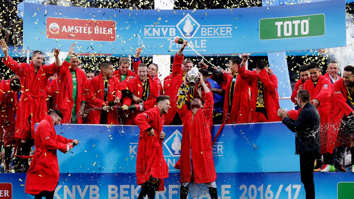 Catena bellen schuifelen Vitesse wint de KNVB Beker en schrijft geschiedenis | KNVB