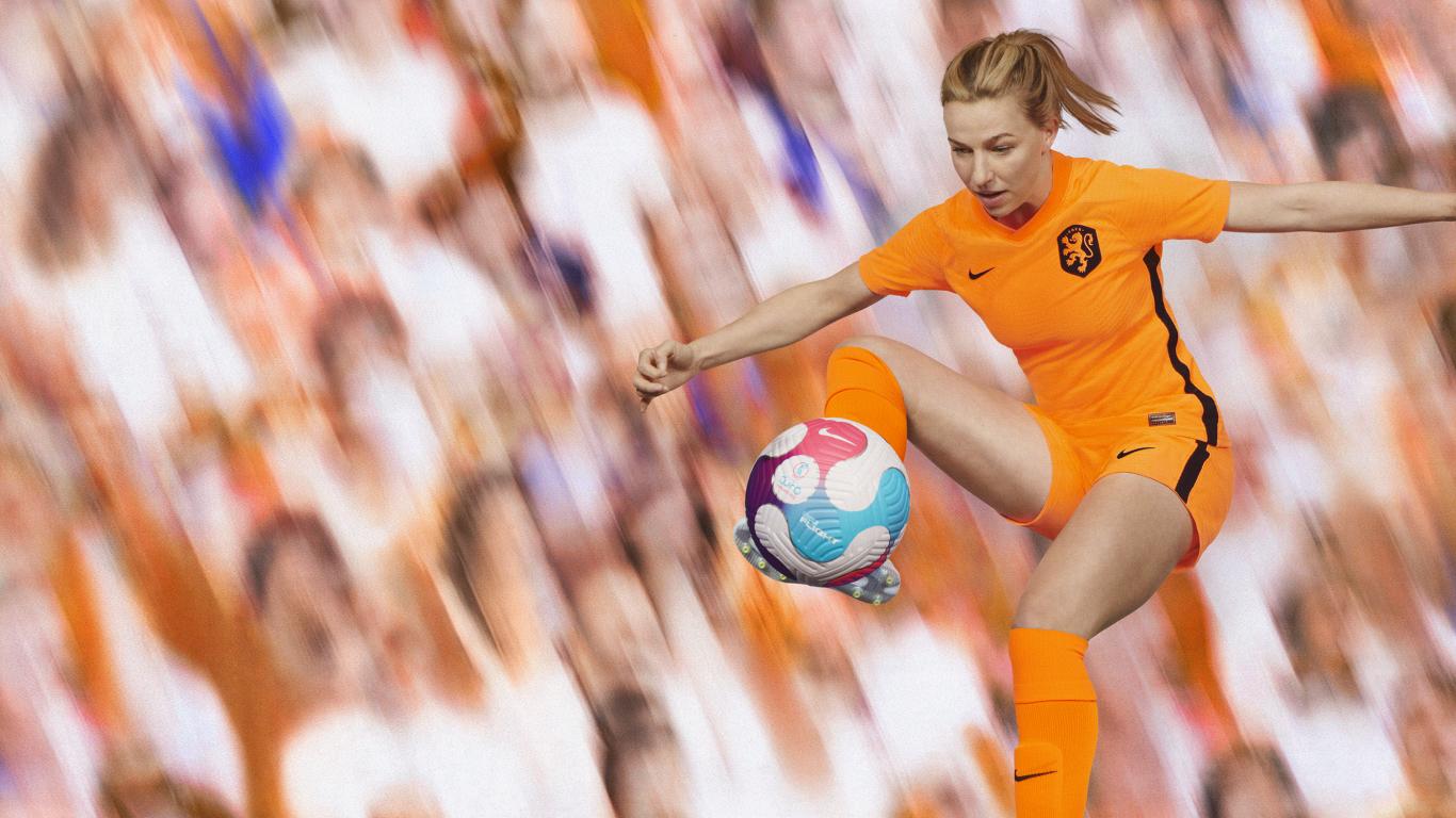 Jackie Groenen Nieuwe Nike shirt heeft pit KNVB