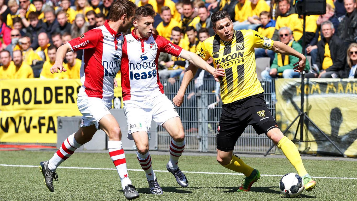 FC Emmen en Helmond Sport naar tweede ronde playoffs KNVB