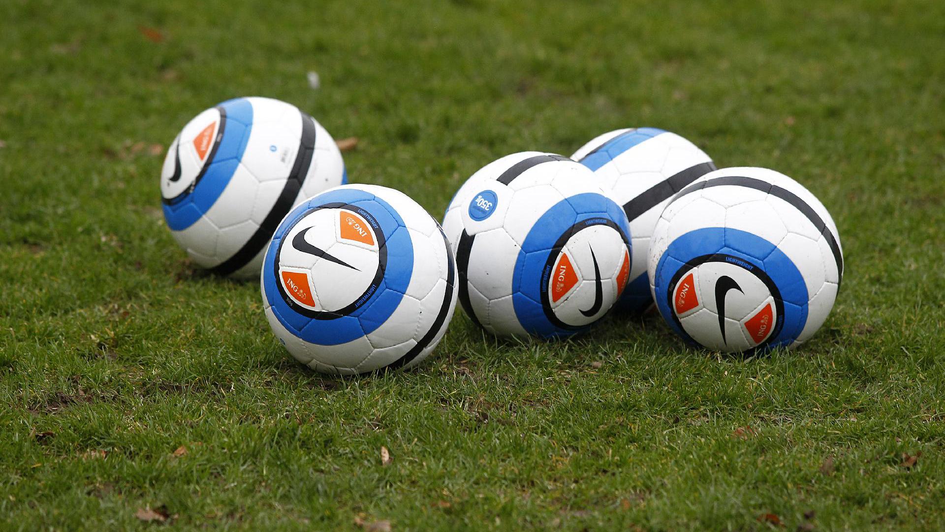 Vanaf seizoen 2016/17 promotie/degradatie tussen amateurvoetbal