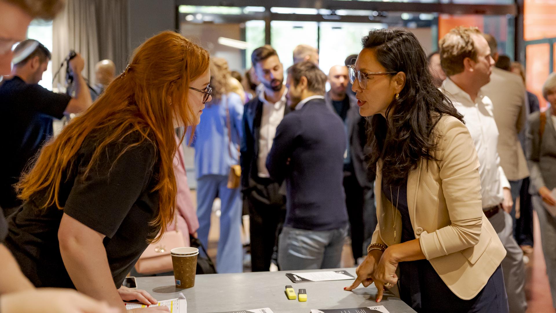 WAT HOUDT HET IN? KNVB