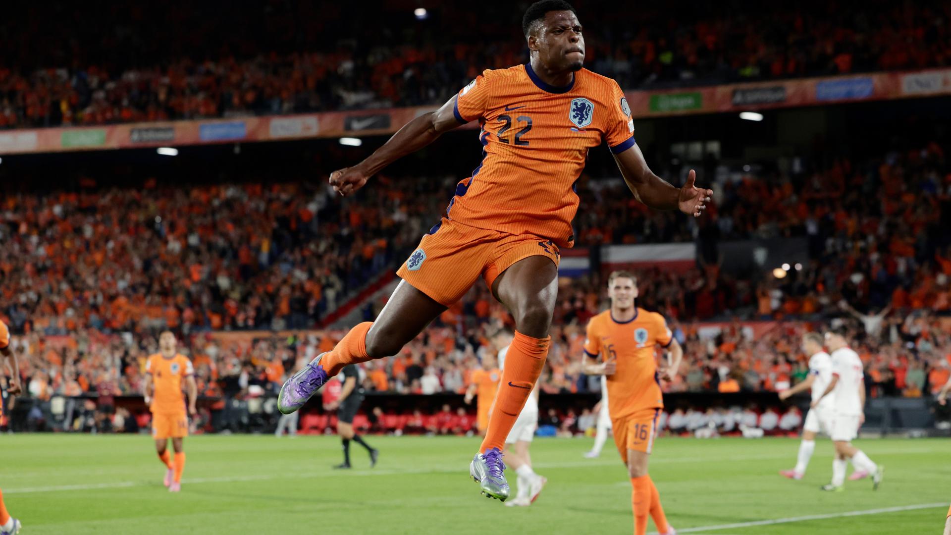 Oranje speelt gelijk tegen Polen