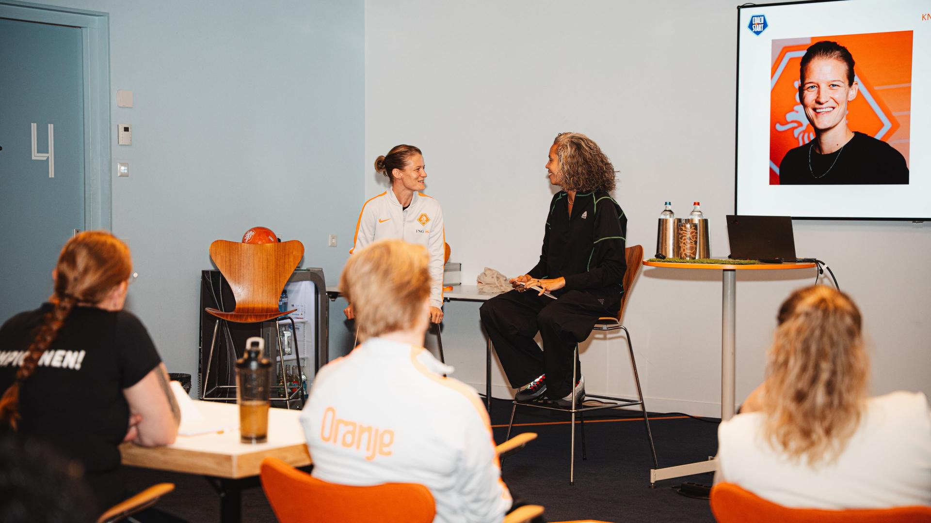 KNVB en Nike lanceren CoachStart