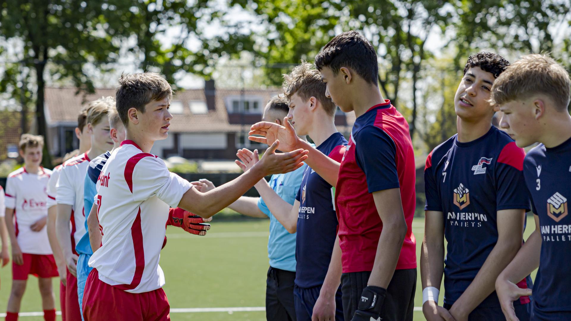 Aanpak Sportiviteit En Respect Topprioriteit: ‘KNVB En Clubs Moeten ...