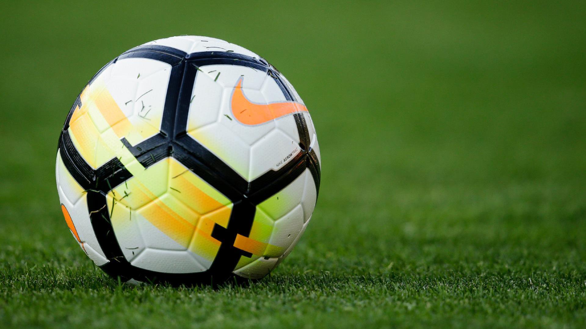 Alles over de gevolgen van het Coronavirus voor het voetbal