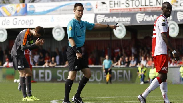 KNVB Scheidsrechter Veldvoetbal | KNVB