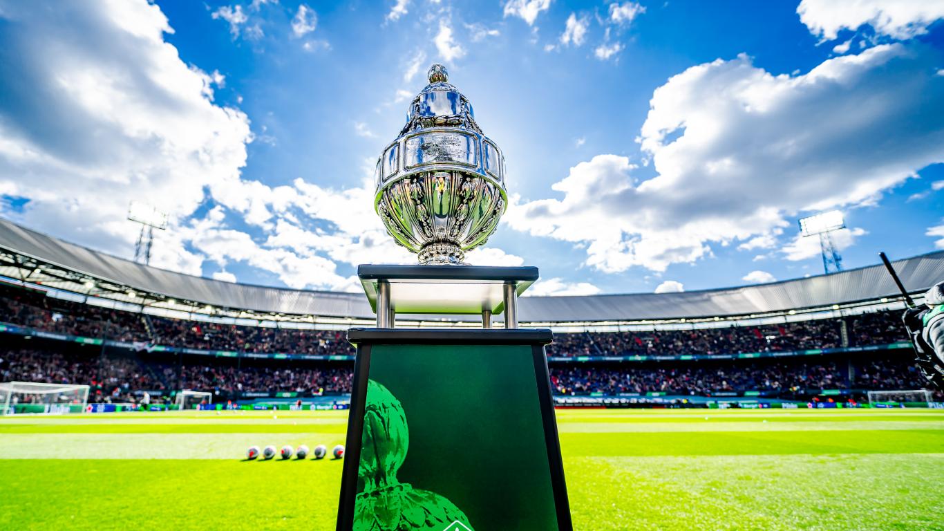 Katwijk, Hoogeveen en GVVV stunten in eerste ronde Eurojackpot KNVB Beker