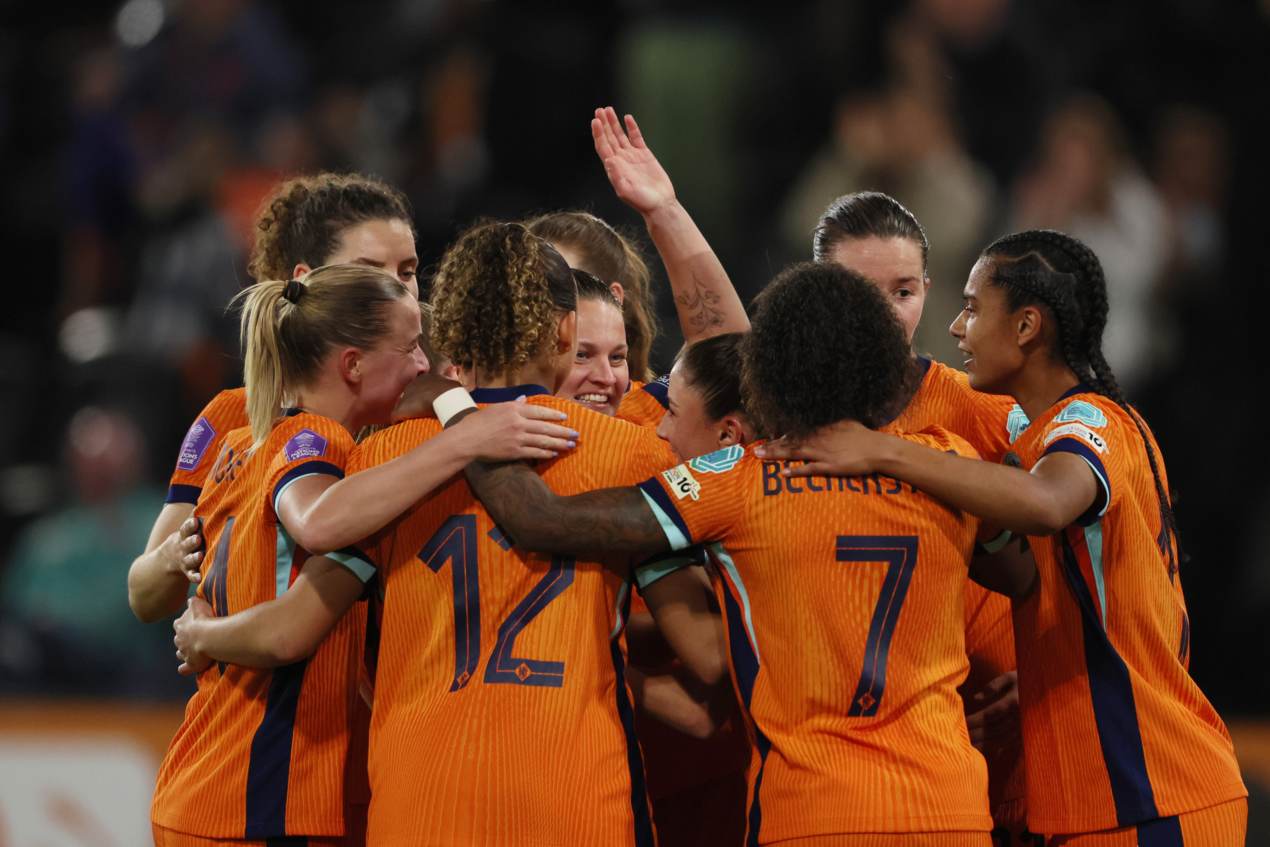 Nederlands elftal (v) speelt in oktober tegen Polen en Canada