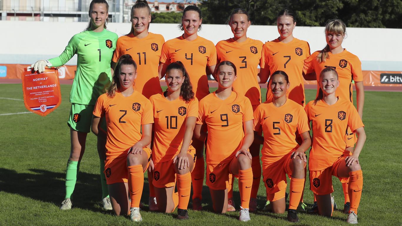 Vrouwen onder 19 wacht nieuwe finale na verlies tegen Oostenrijk in Harkema RTV NOF