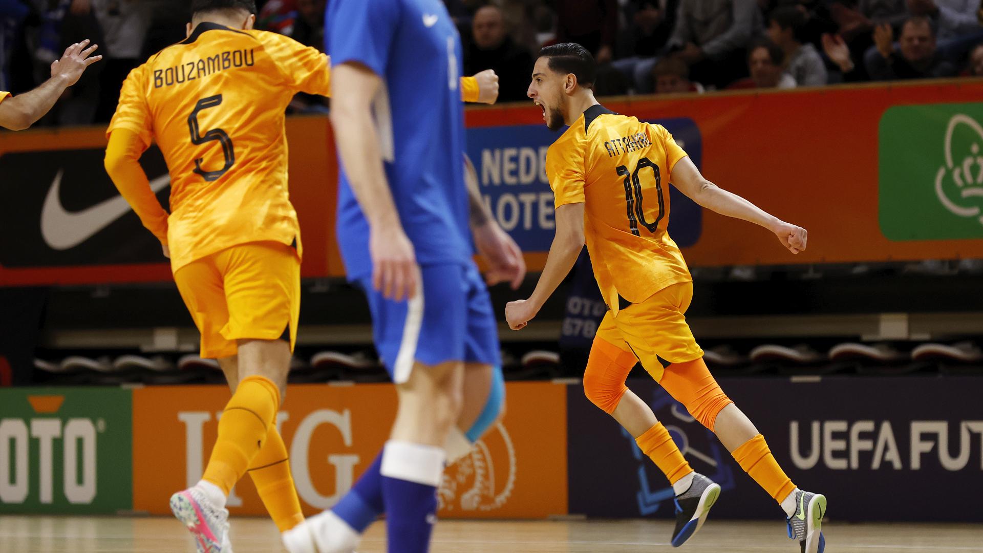 Wat een ontknoping! Oranje Futsal naar WK playoffs na klinkende zege