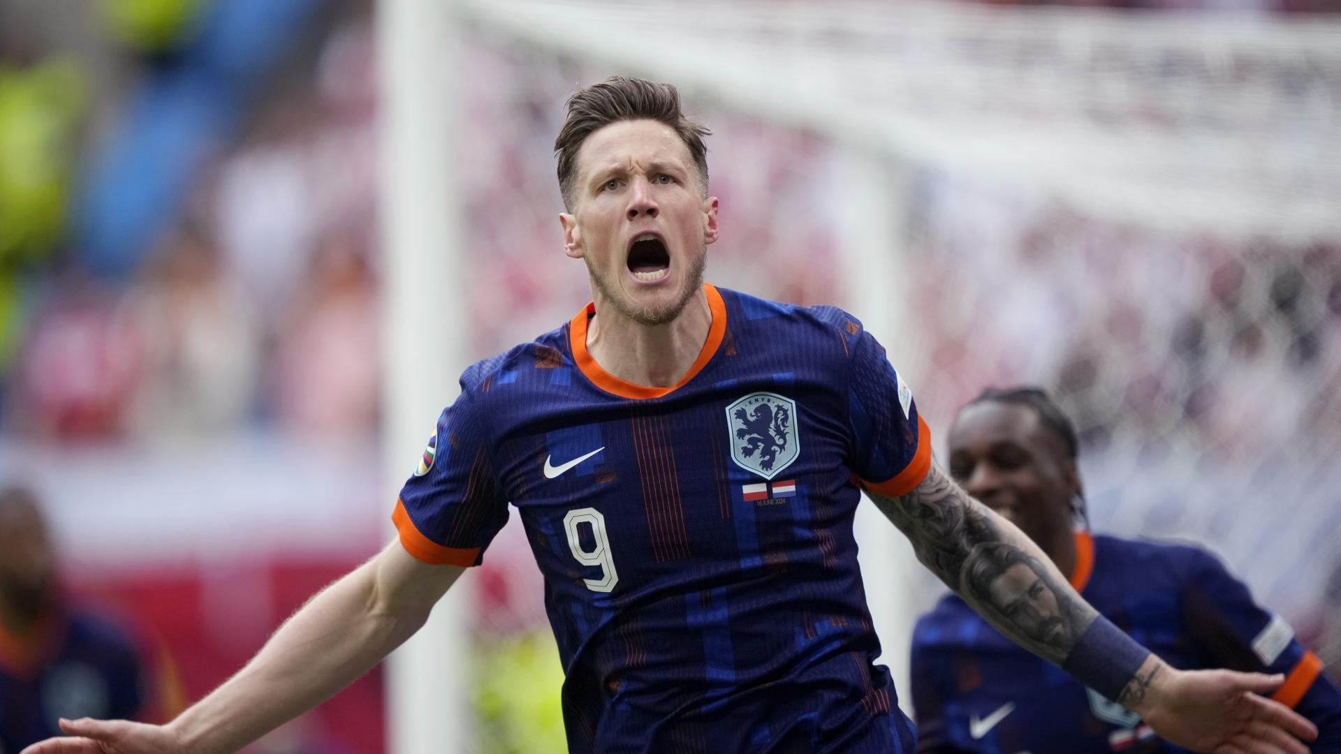 Weghorst loodst Oranje langs Polen in enerverende EK-start | OnsOranje
