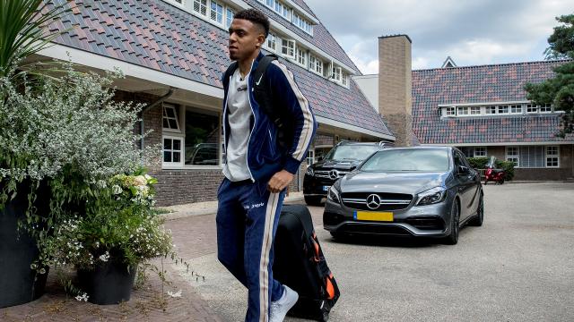 Picture of his Mercedes Benz car